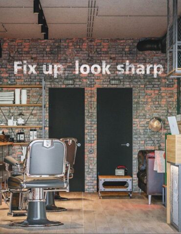 BARBERSHOP "THE BASE" Interor